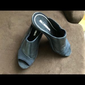 Wedge heel summer slides